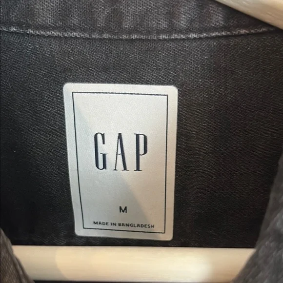GAP Black Casual Button Down Shirt - Picture 2 of 6